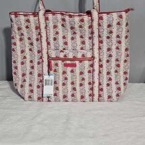 Vera Bradley Pink and Red Hearts Tote